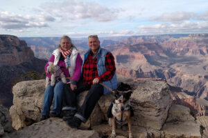 Kathy Sharpe and her husband enjoying the dialysis travel nursing lifestyle